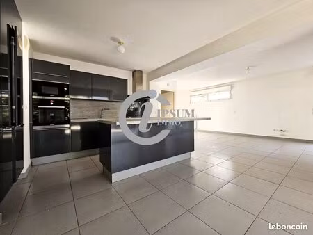appartement 4 pièces 96 m²