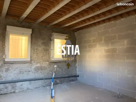 appartement 1 pièce 45 m²
