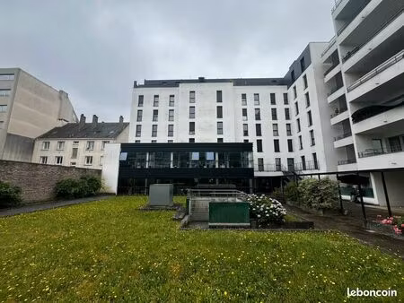 bureaux 207 m² rennes