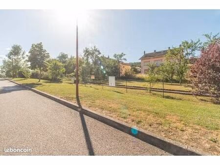 terrain 335 m² neuves-maisons