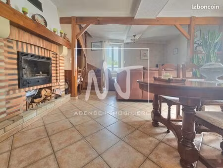 maison 4 pièces 90 m²