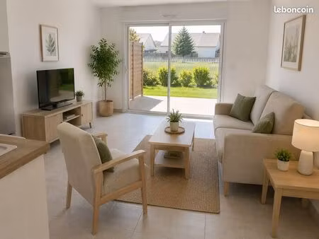 maison meublée de plain-pied 50 5 m² — village senior  meung-sur-loire (45)