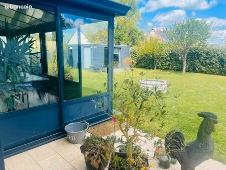 a vendre  à 5mn du centre de vendôme  jolie maison familiale de 168m2 et +