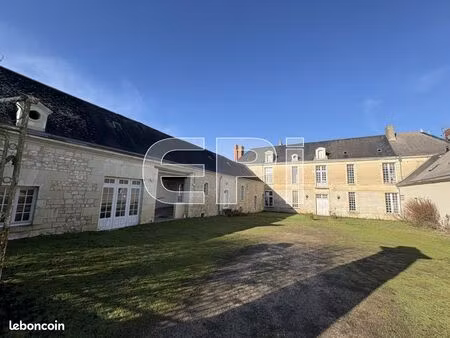 château 12 pièces 370 m²