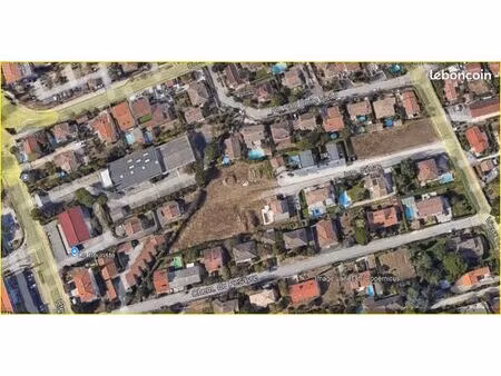 blagnac terrain 813m²