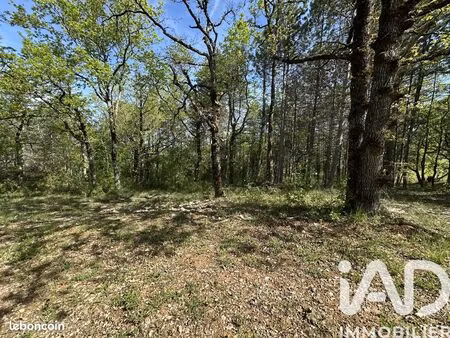 terrain 1300 m² cahors