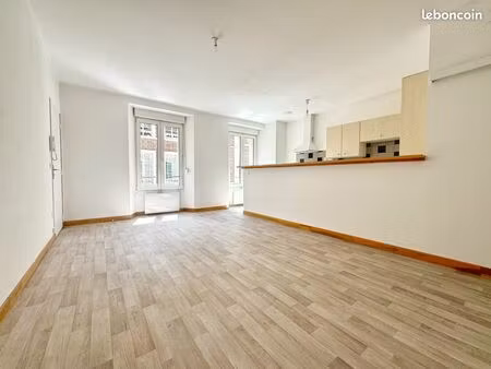 3 pièces 55 m² – épernay hyper centre-ville