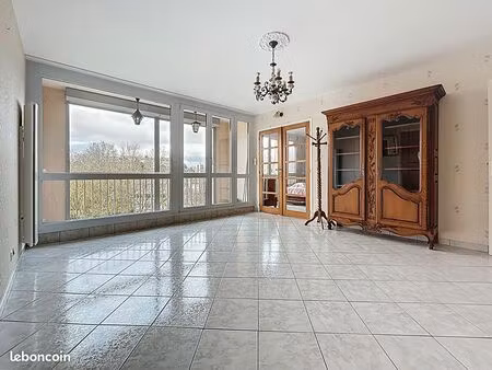appartement 3 pièces 76 m²