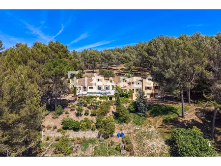 maison de luxe à vendre dans le quartier grand sud- aix la duranne