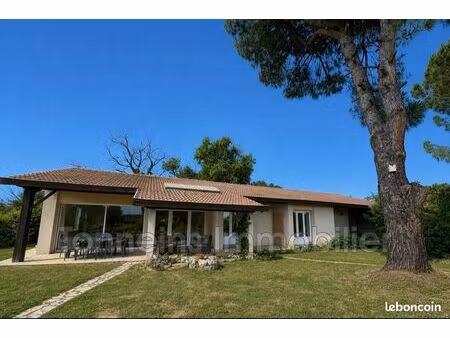 maison 6 pièces 182 m²