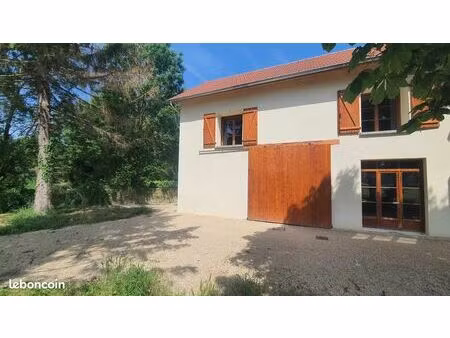 opportunité rare à crémieu maison à rénover