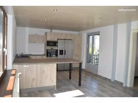maison 6 pièces 147 m²