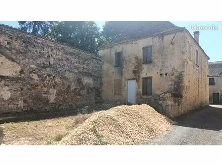 maison de ville à restaurer