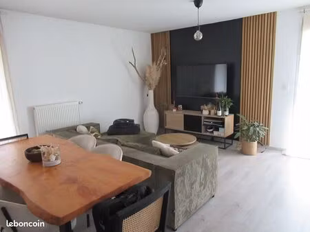 appartement 4 pièces 63 m²
