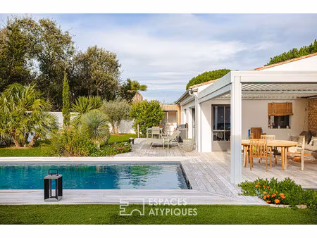 maison de luxe à vendre à la flotte