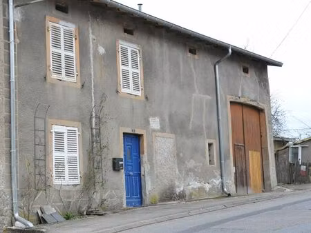 terrain de 15a avec une maison a renover ou d`y construire