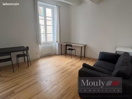 studio 1 pièce 23 m²
