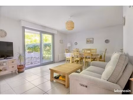 appartement 3 pièces 69 m²