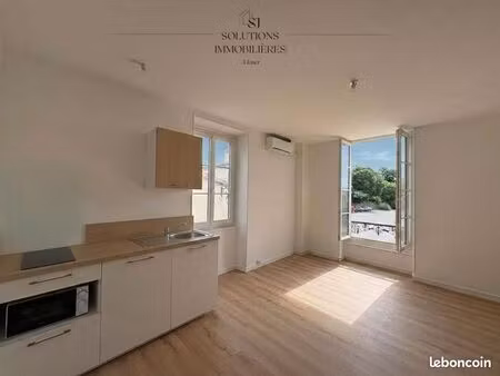 studio 1 pièce 28 m²