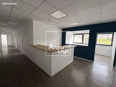 bureaux 311 m²