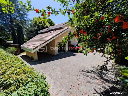 maison 6 pièces 130 m²