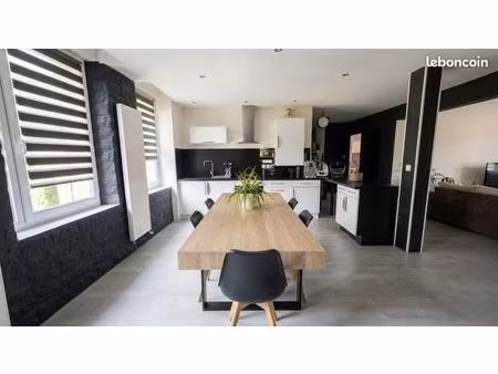 appartement 5 pièces 113 m²