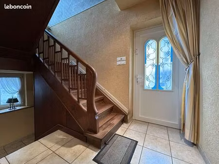 maison 6 pièces 119 m²