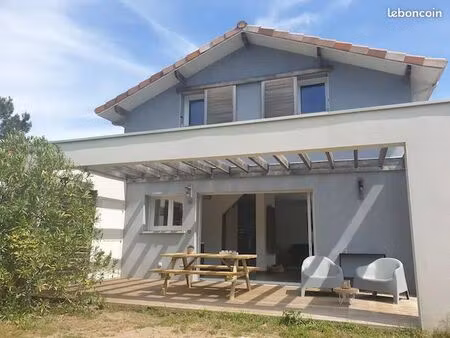 location maison au mois 2 mn de la plage
