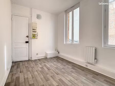 appartement 1 pièce 19 m²