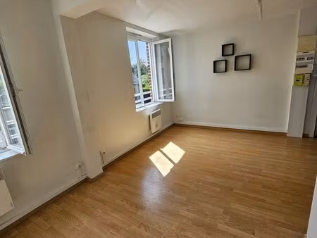 studio 1 pièce 20 m²