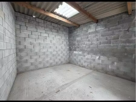garage
