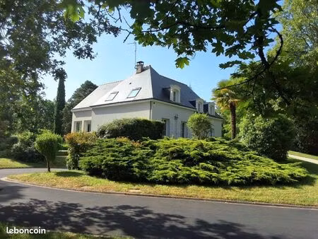 propriété 7 pièces 269m2