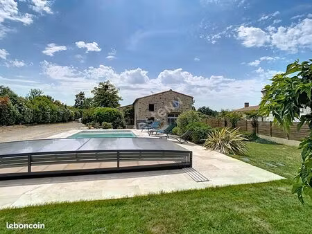 grange 6 pièces 140 m²