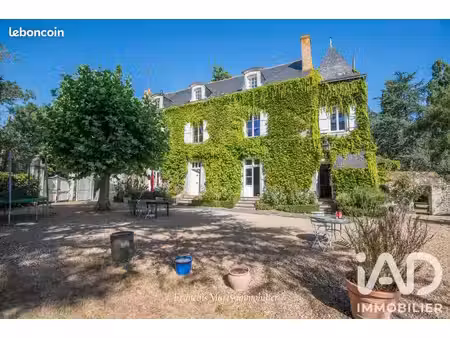 maison 13 pièces 314 m²