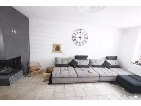 maison mitoyenne 9 pièces – 180 m² – terrain 6 50 ares – luttange