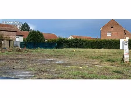 terrain 326 m² roost warendin