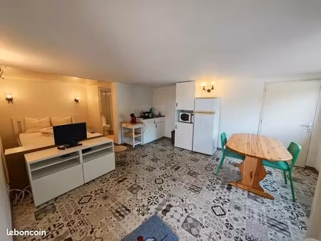 studio etudiant(e)