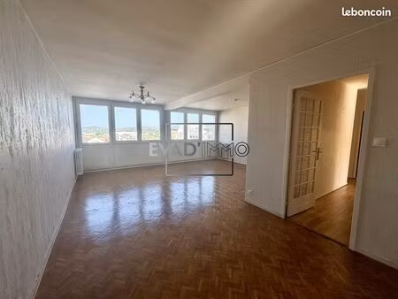 appartement 6 pièces 94 m²