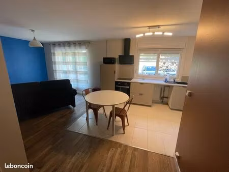 appartement t3 meublé de 69 m² avec balcon  calme et proche centre-ville