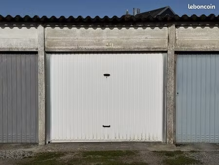 parking/box 20 m² le cateau-cambrésis