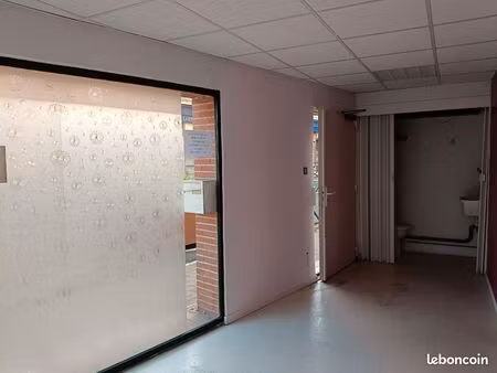 local professionnel hypercentre