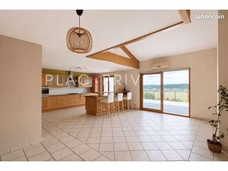 ferme 8 pièces 198 m²