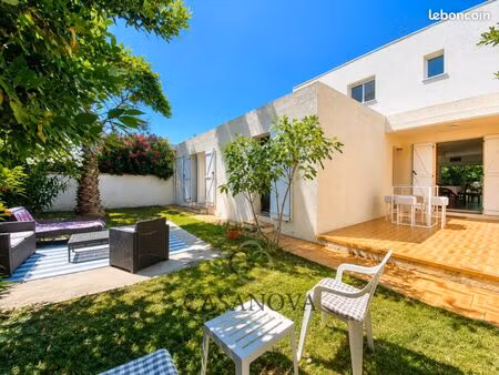 villa 5 pièces 155 m²
