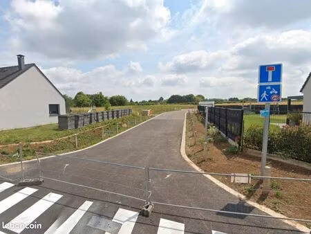 terrain 766 m² bertry