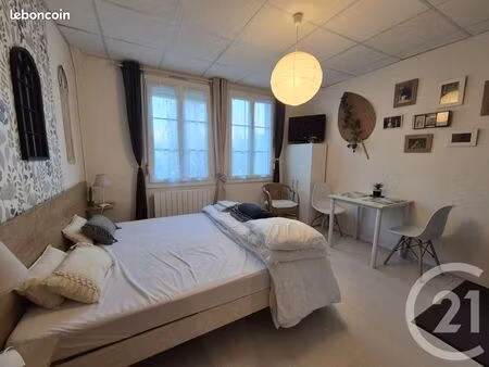 studio 1 pièce 22 m²
