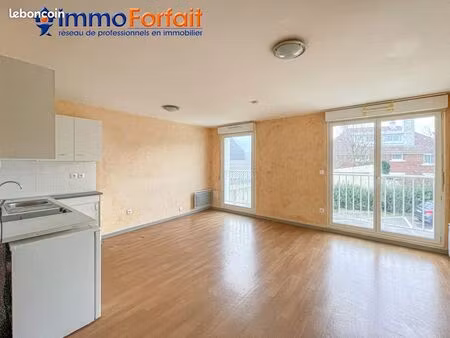 studio 1 pièce 30 m²