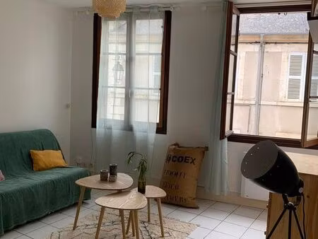 à louer - t1 bis meublé avec pièce annexe (bureau ou chambre)  bourges centre