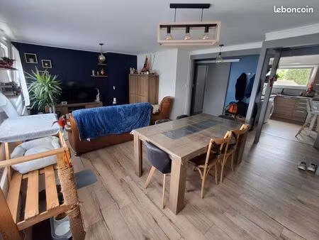 appartement 83m2 et garage de 14m2 secteur hôpital