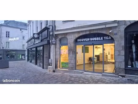 local commercial 65 m²