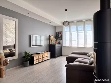 maison de ville revisitée avec jardin intimiste